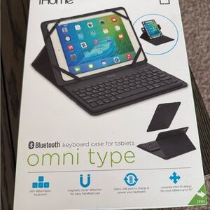 iHome Black Bluetooth Keyboard & Case for Tablets